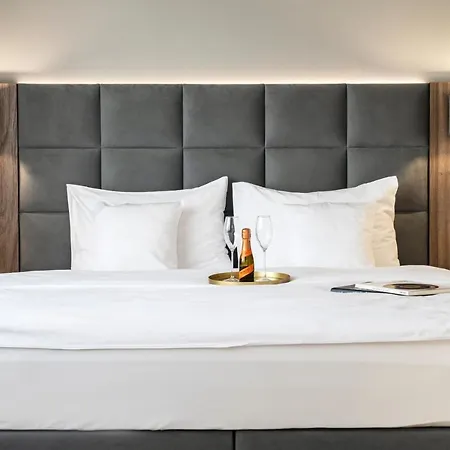 Db Hotel
