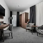 Db 4*